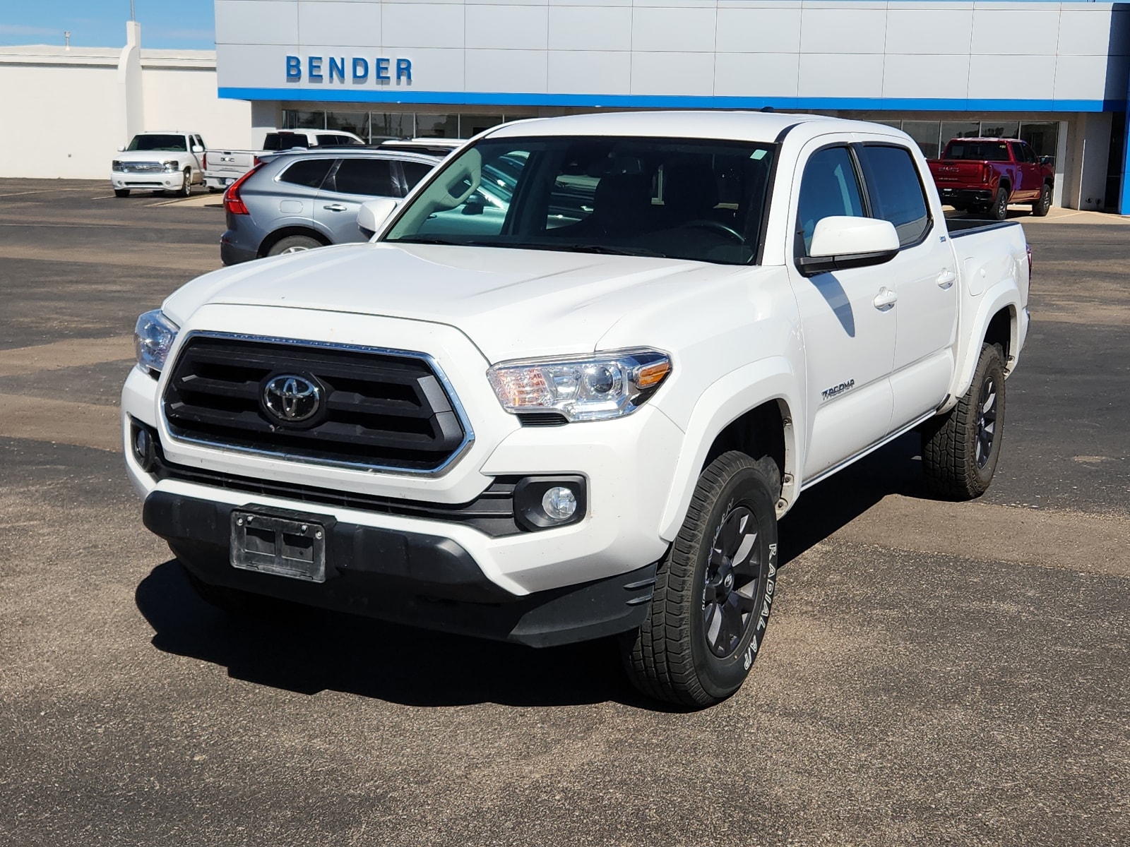 2023 Toyota Tacoma SR5's photo