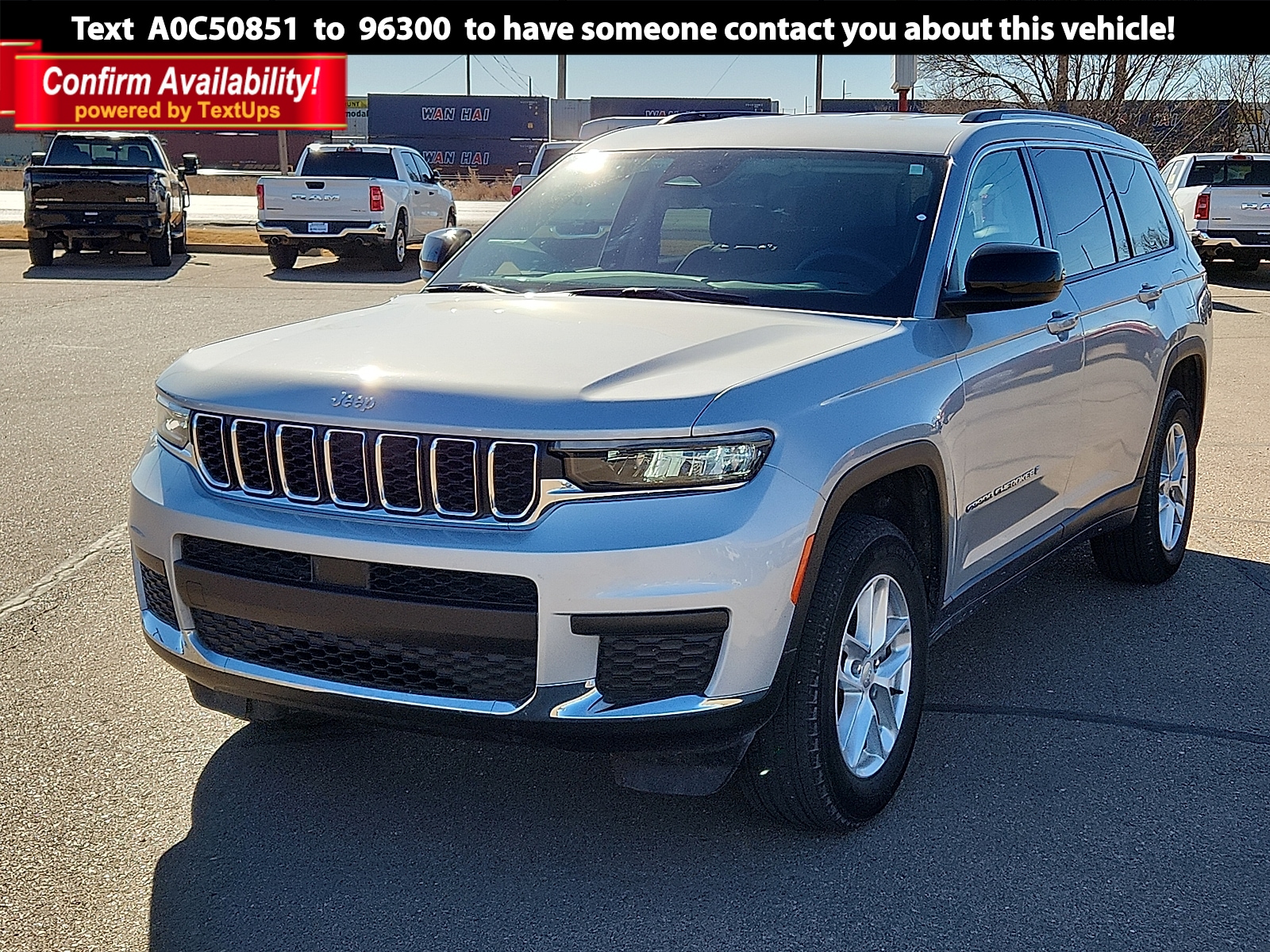 2023 Jeep Grand Cherokee L Laredo's photo