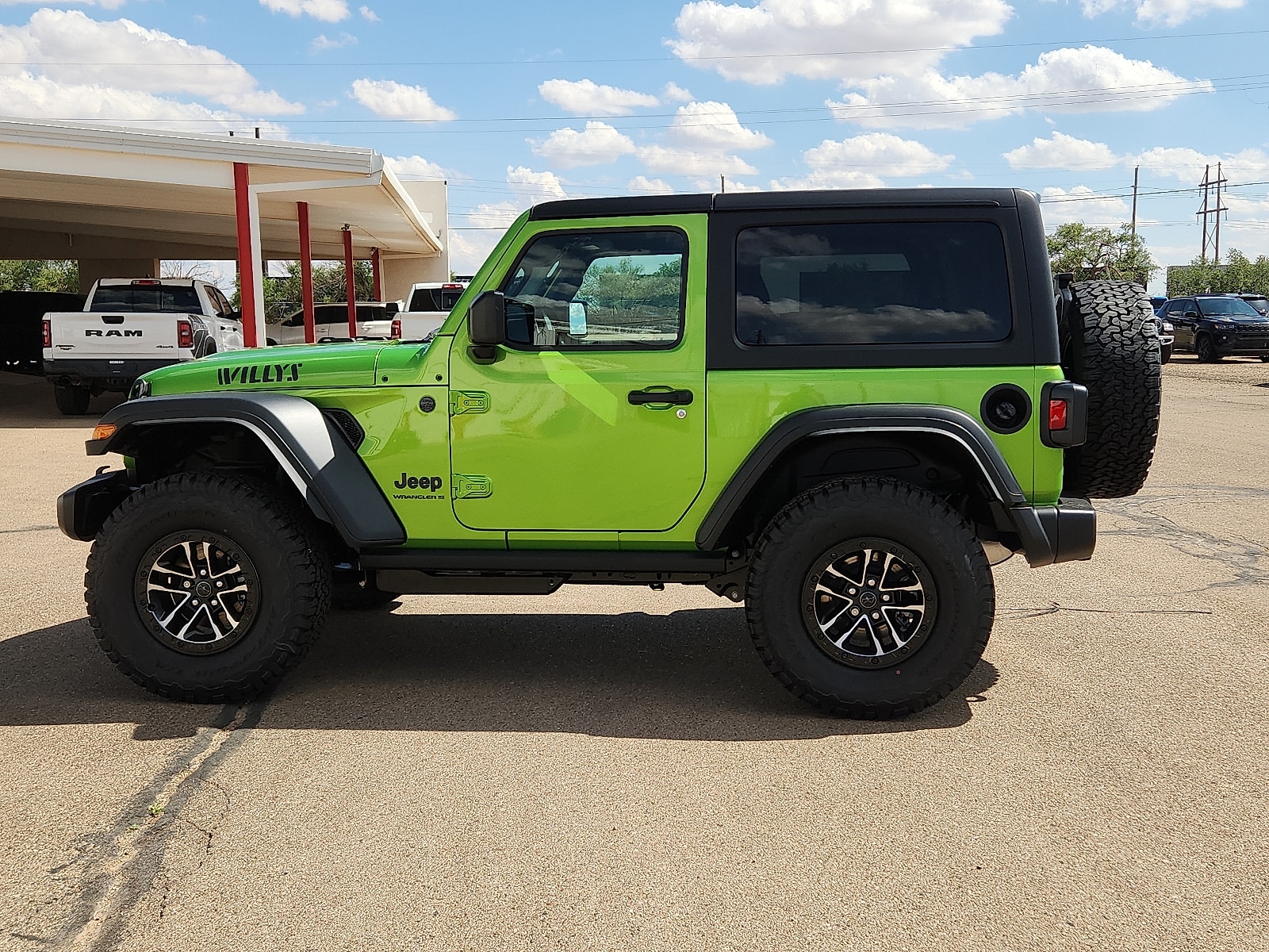 Vehicle Image 2
