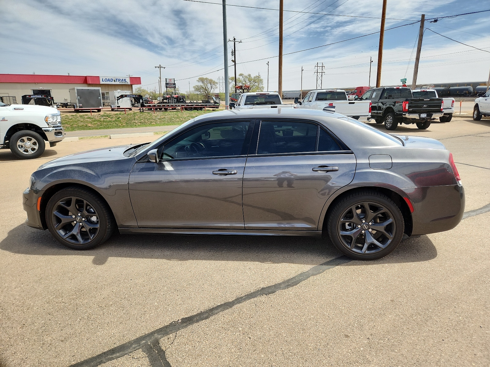 Used 2023 Chrysler 300 Touring L with VIN 2C3CCADGXPH542010 for sale in Clovis, NM