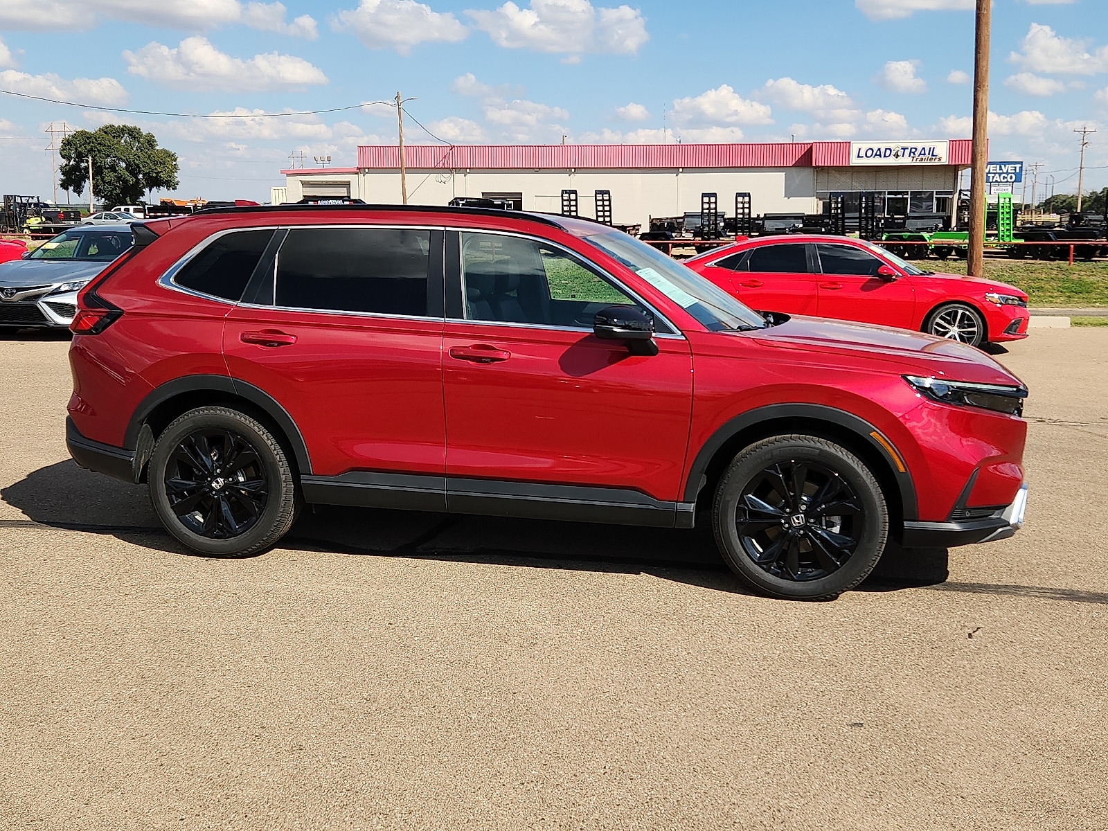 View vehicle photo 5