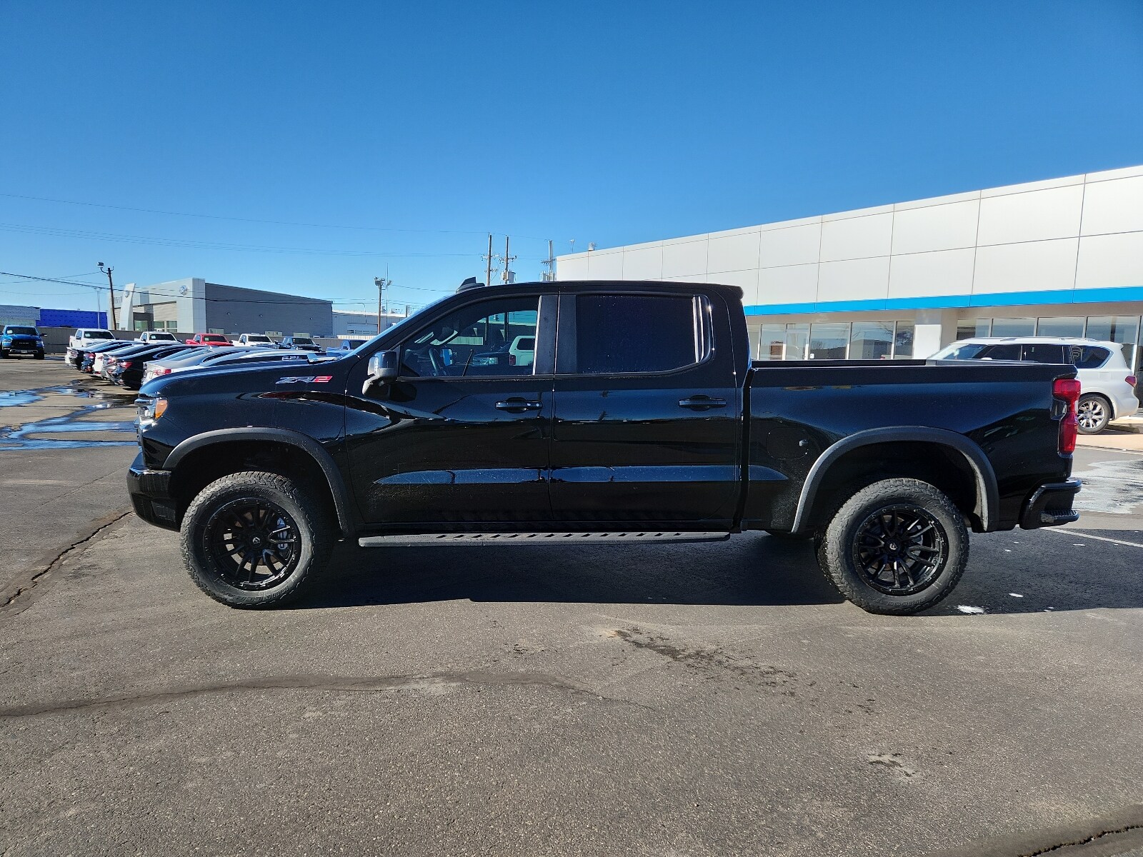 Used 2023 Chevrolet Silverado 1500 ZR2 with VIN 3GCUDHEL7PG262823 for sale in Clovis, NM