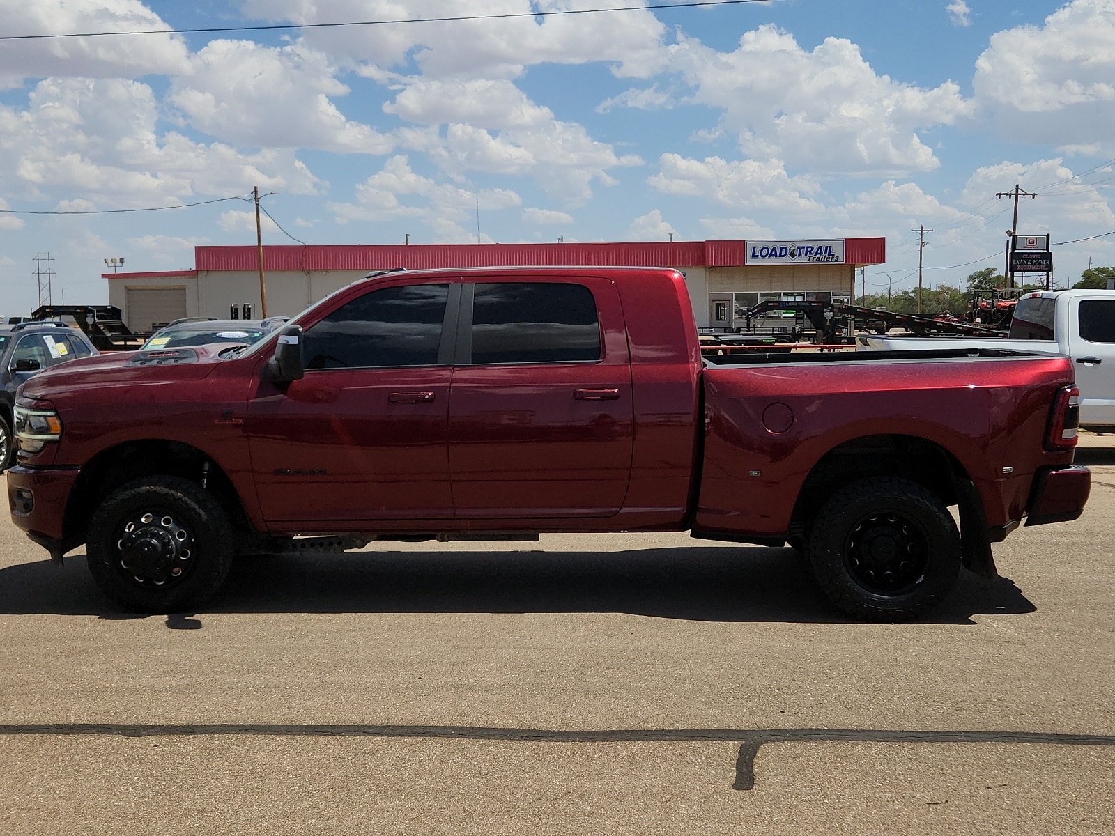 Used 2023 RAM Ram 3500 Pickup Laramie with VIN 3C63RRML0PG573862 for sale in Clovis, NM