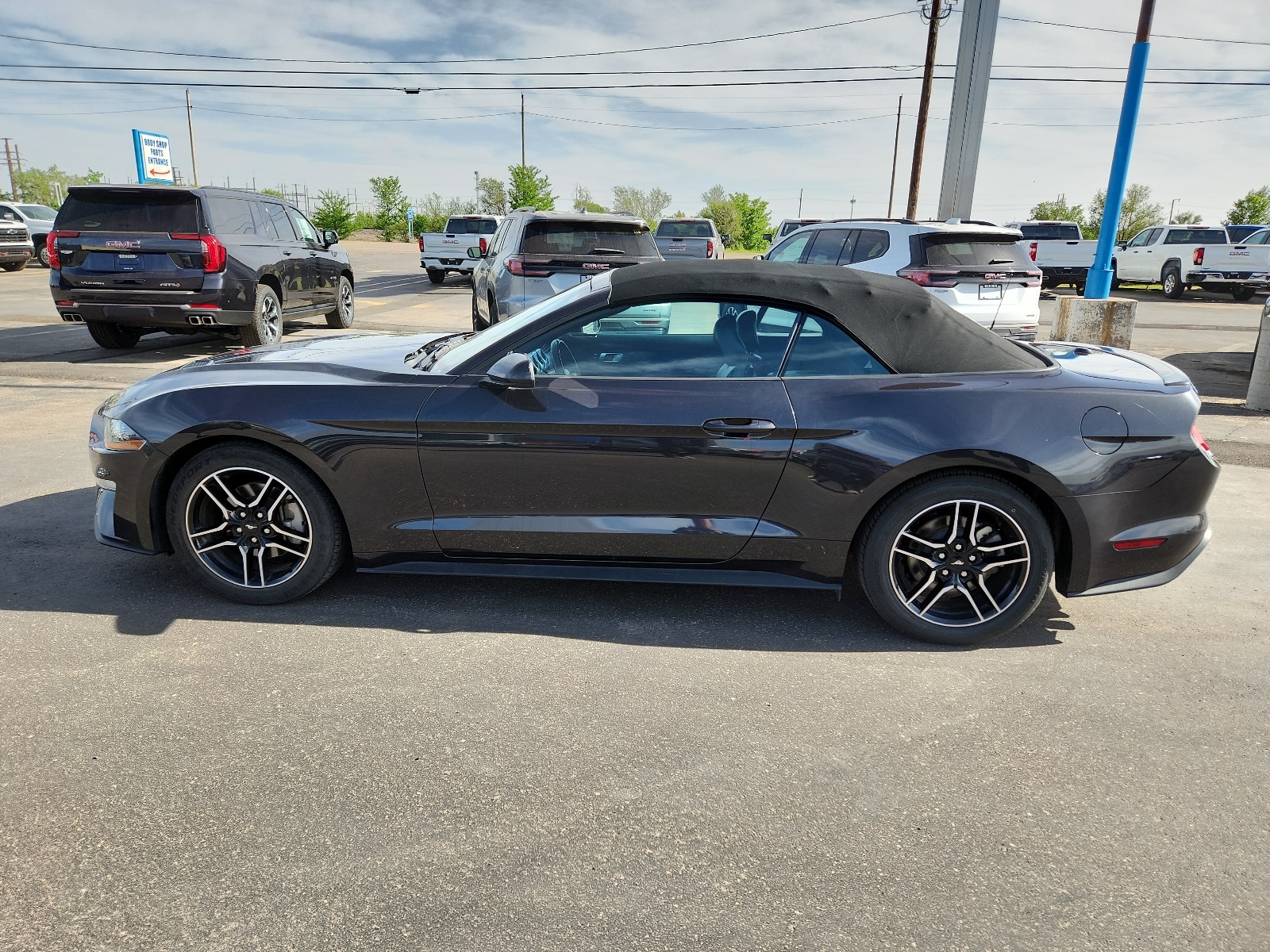 Used 2023 Ford Mustang EcoBoost Premium with VIN 1FATP8UH4P5107966 for sale in Clovis, NM