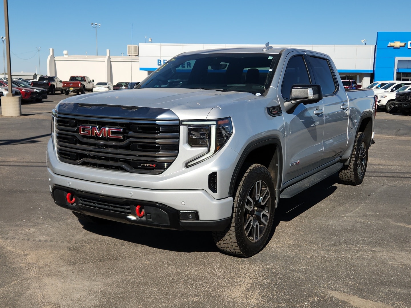 2022 GMC Sierra 1500 AT4's photo