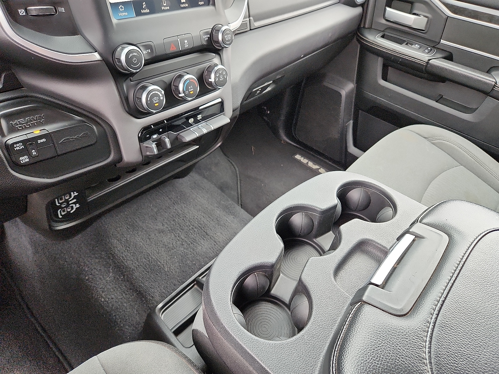 2024 RAM Ram 2500 Pickup Big Horn - Photo 20