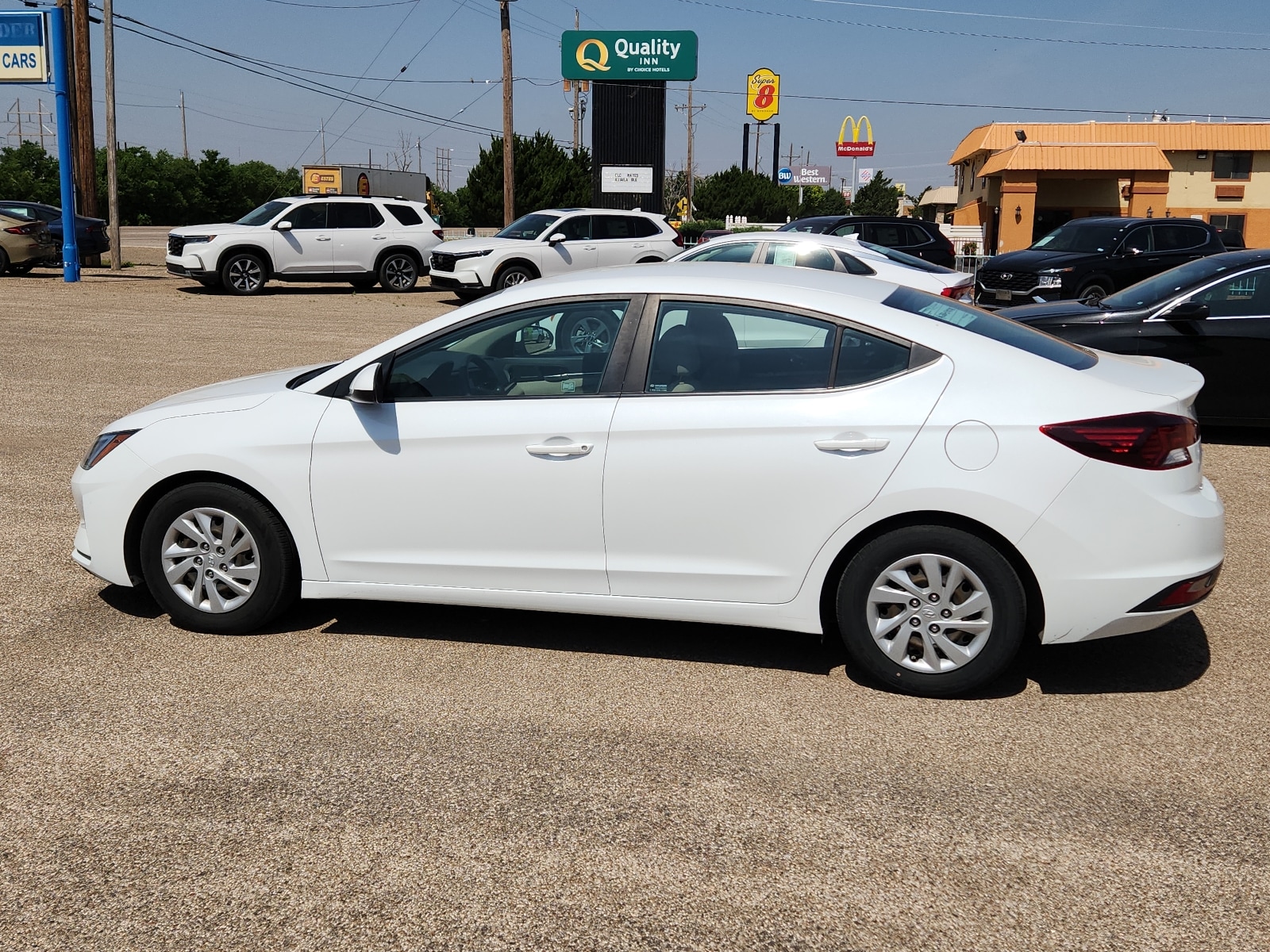 Used 2019 Hyundai Elantra SE with VIN 5NPD74LF7KH447340 for sale in Clovis, NM