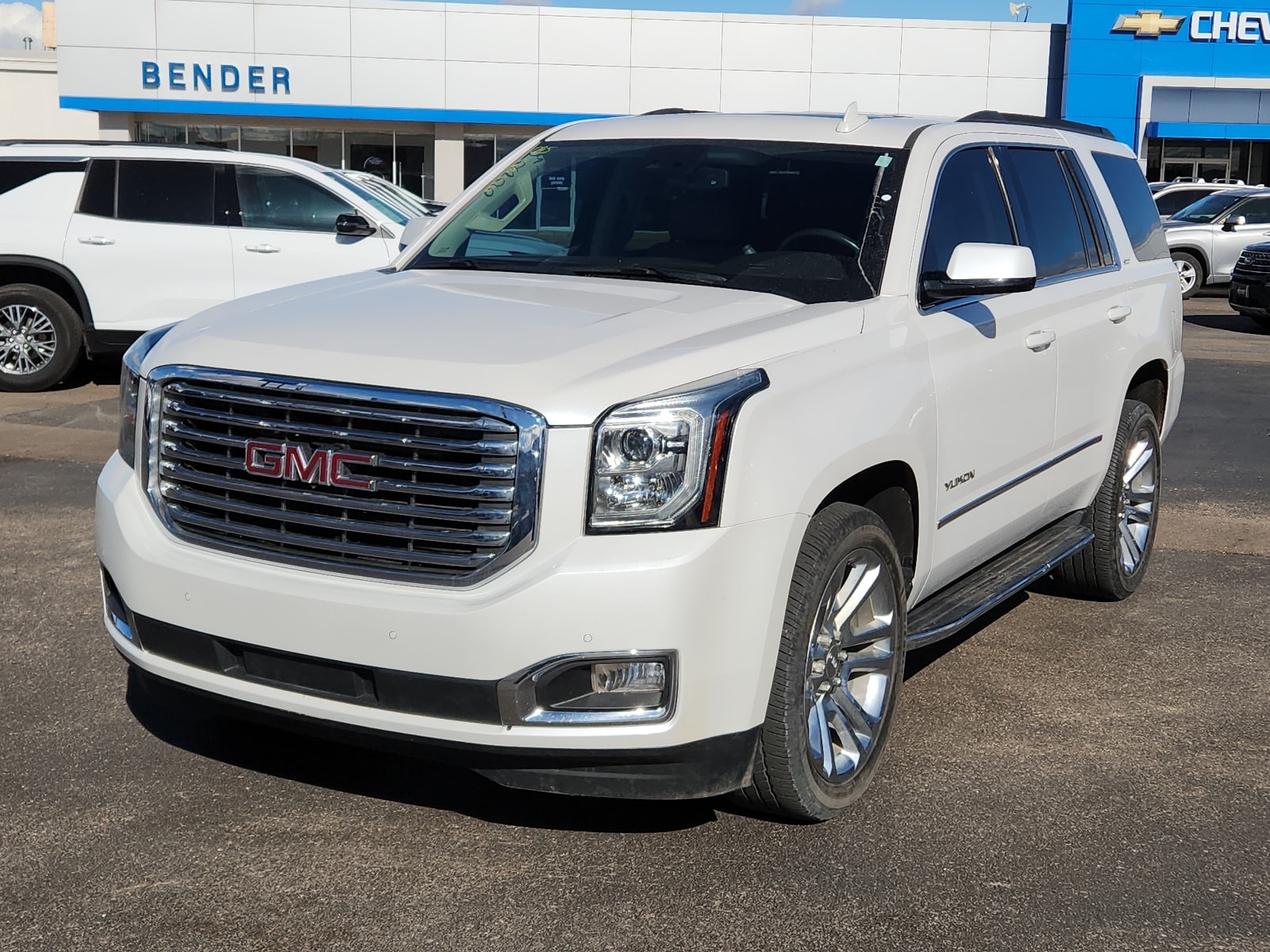 2020 GMC Yukon SLT's photo