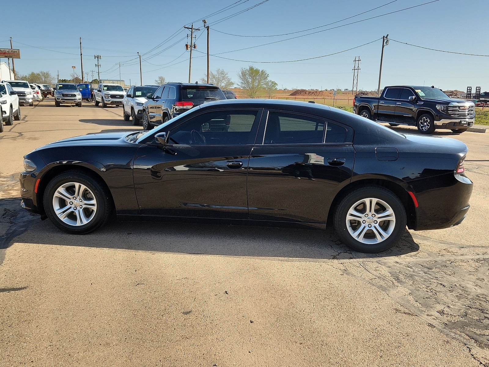 Used 2022 Dodge Charger SXT with VIN 2C3CDXBG5NH216373 for sale in Clovis, NM