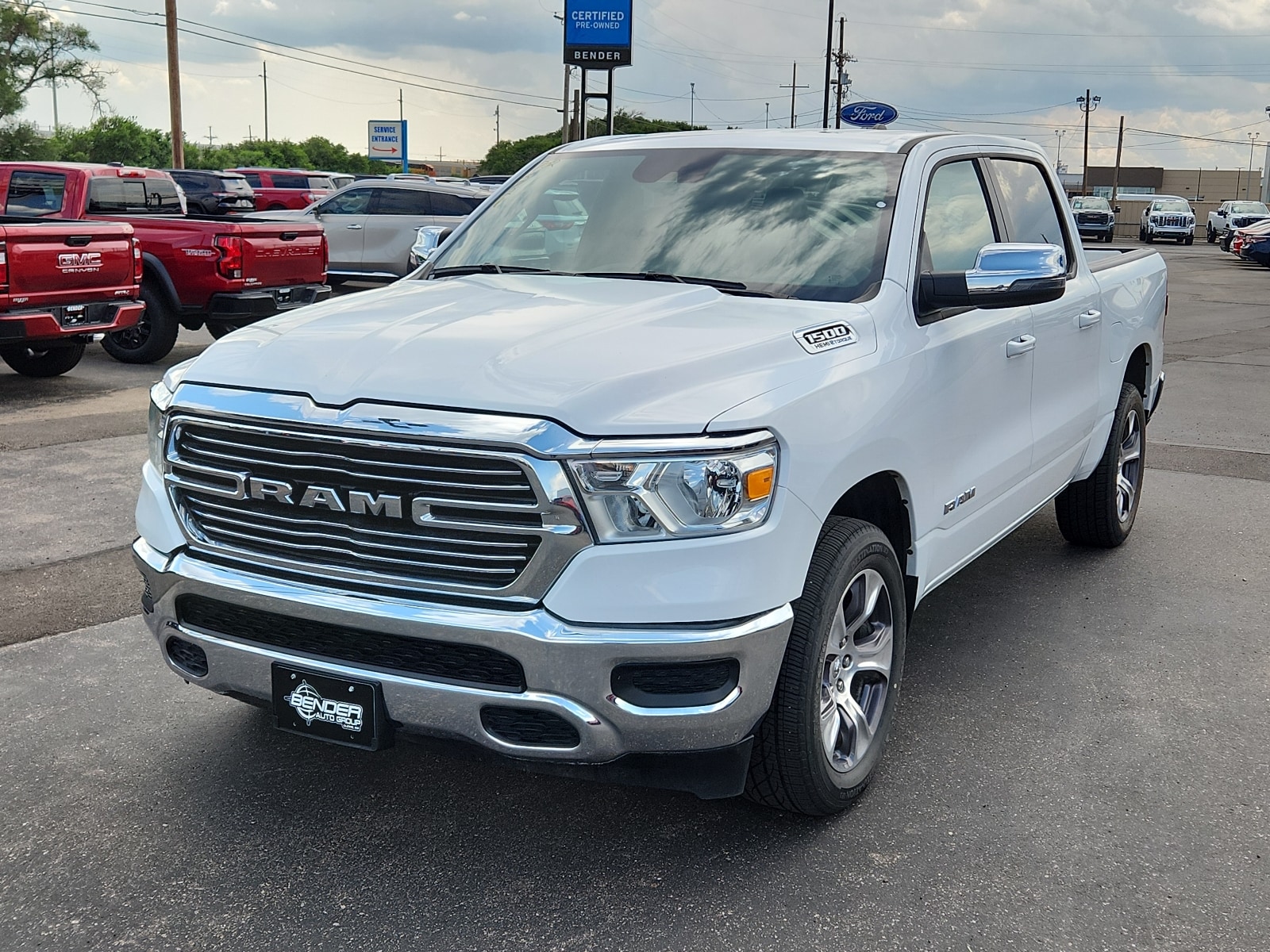 2024 RAM Ram 1500 Pickup Laramie's photo