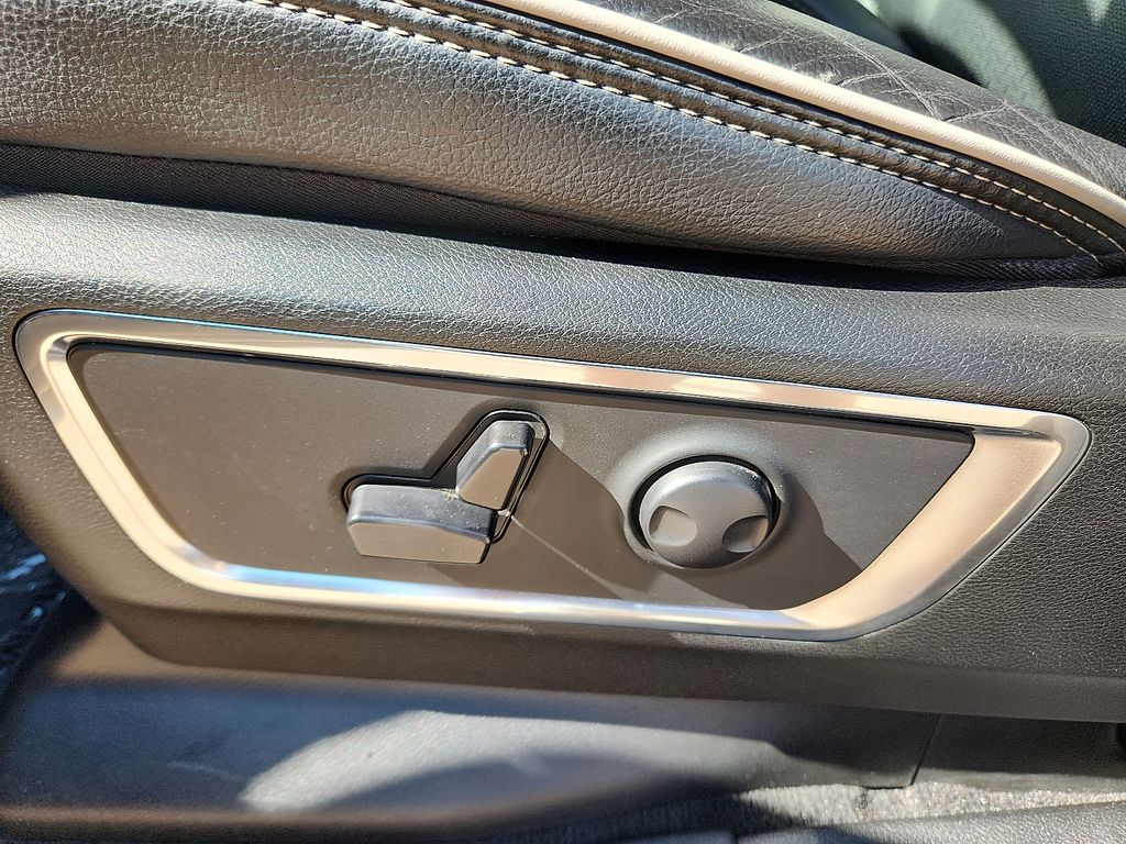2025 RAM Ram 1500 Pickup Laramie - Photo 11