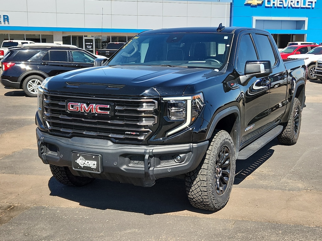 Used 2023 GMC Sierra 1500 4WD Crew Cab Short Box AT4X Crew Cab Pickup