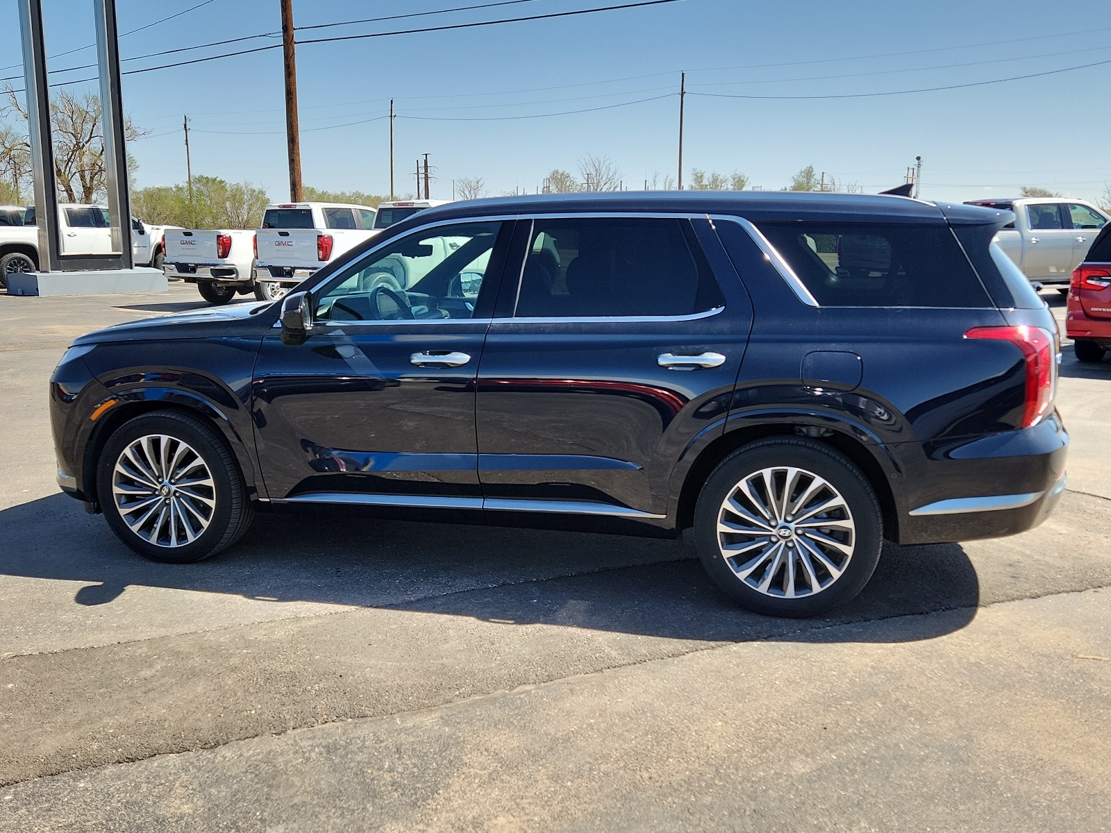 Used 2024 Hyundai Palisade Calligraphy with VIN KM8R74GE5RU682211 for sale in Clovis, NM