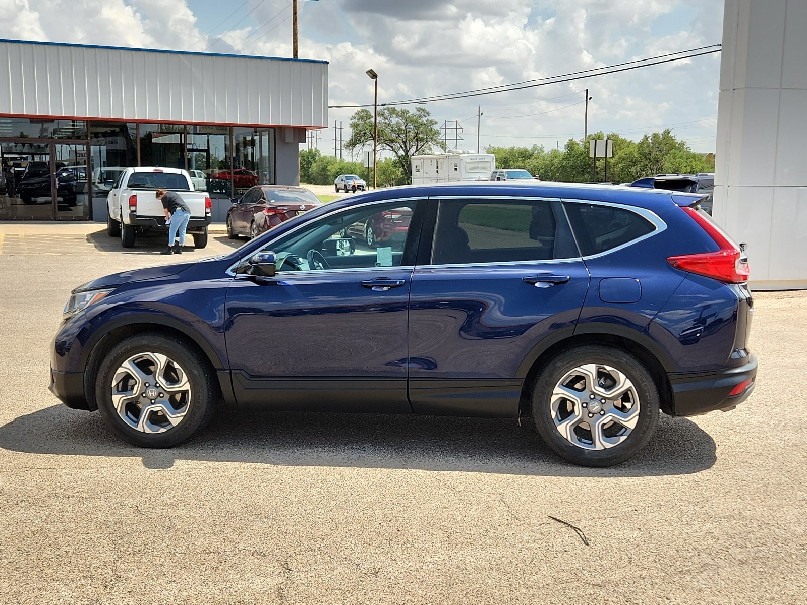 Used 2019 Honda CR-V EX-L with VIN 5J6RW1H85KA032701 for sale in Clovis, NM