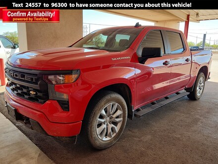 2022 Chevrolet Silverado 1500 2WD Crew Cab Short Bed Custom