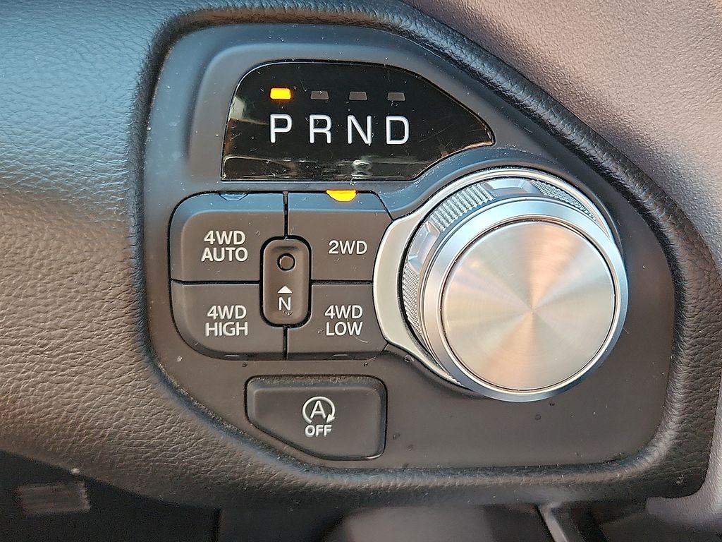 2025 RAM Ram 1500 Pickup Laramie - Photo 15