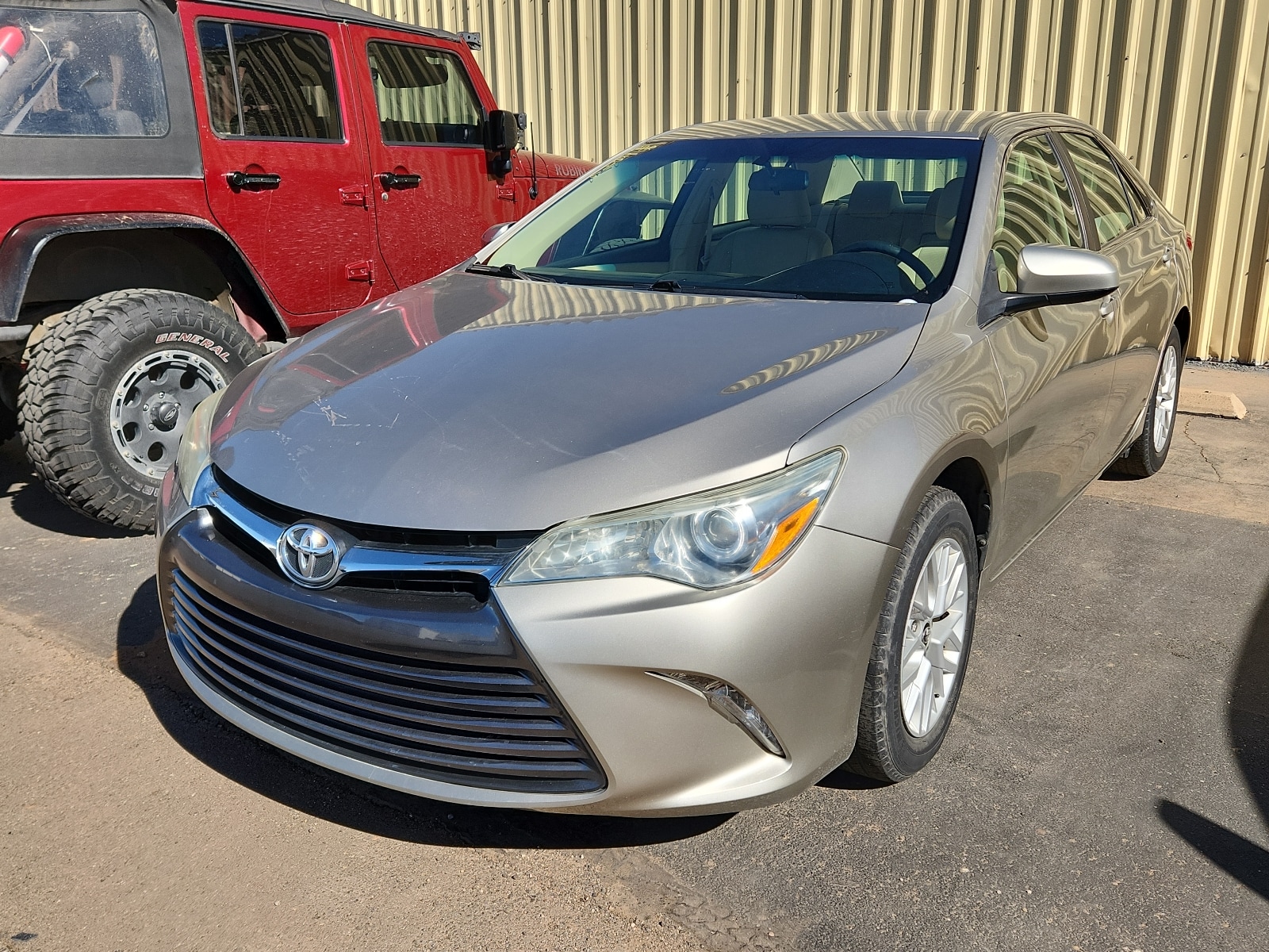 2016 Toyota Camry LE