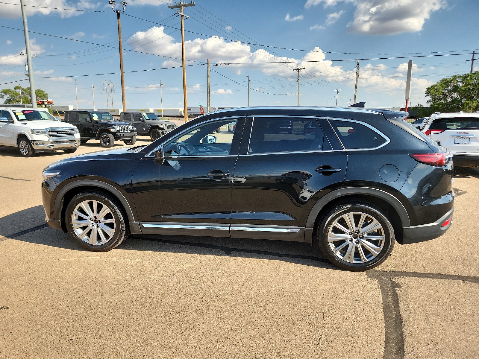 Used 2023 Mazda CX-9 Signature with VIN JM3TCBEY6P0645137 for sale in Clovis, NM