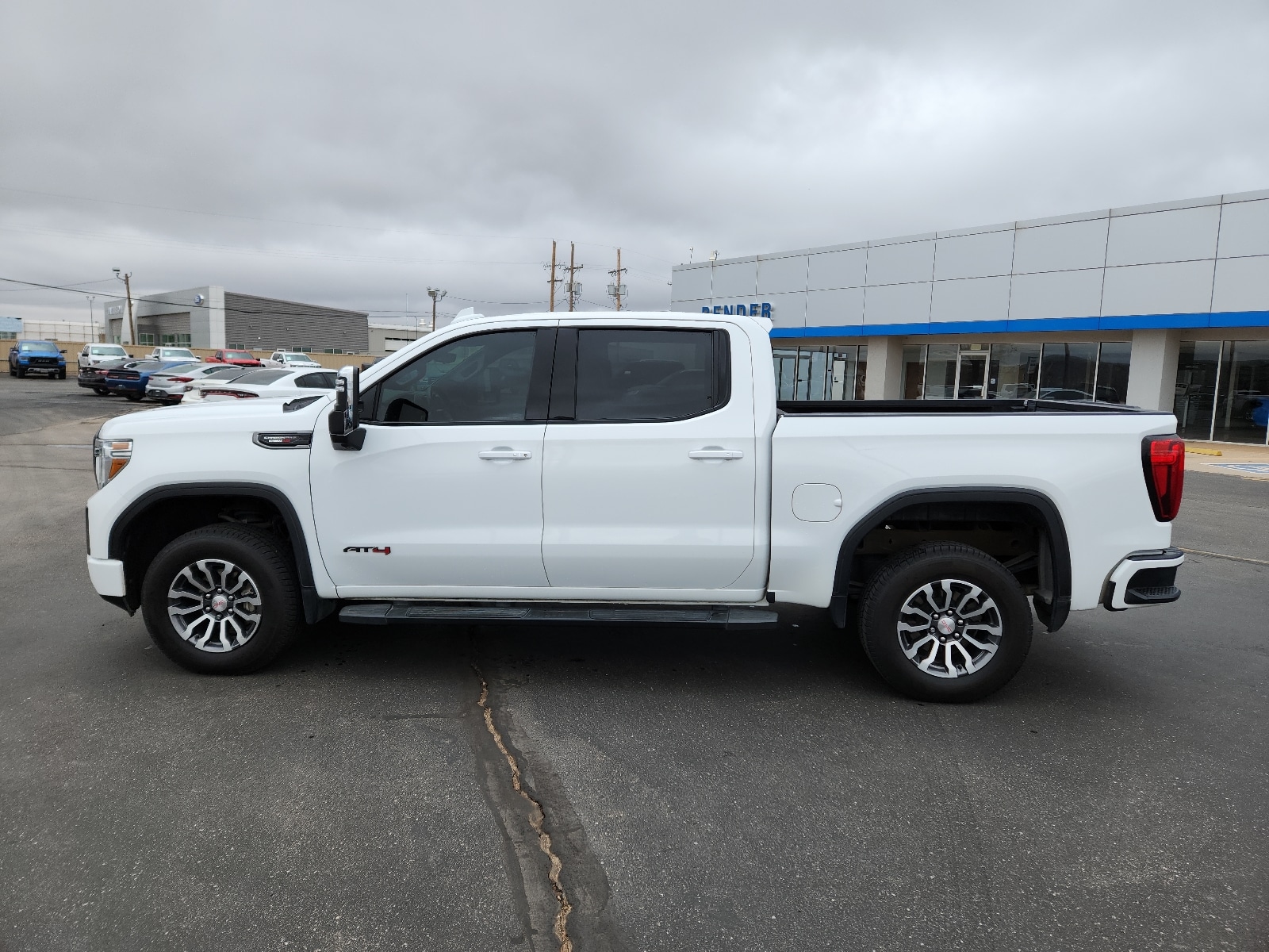 Used 2020 GMC Sierra 1500 AT4 with VIN 1GTU9EET4LZ325189 for sale in Clovis, NM