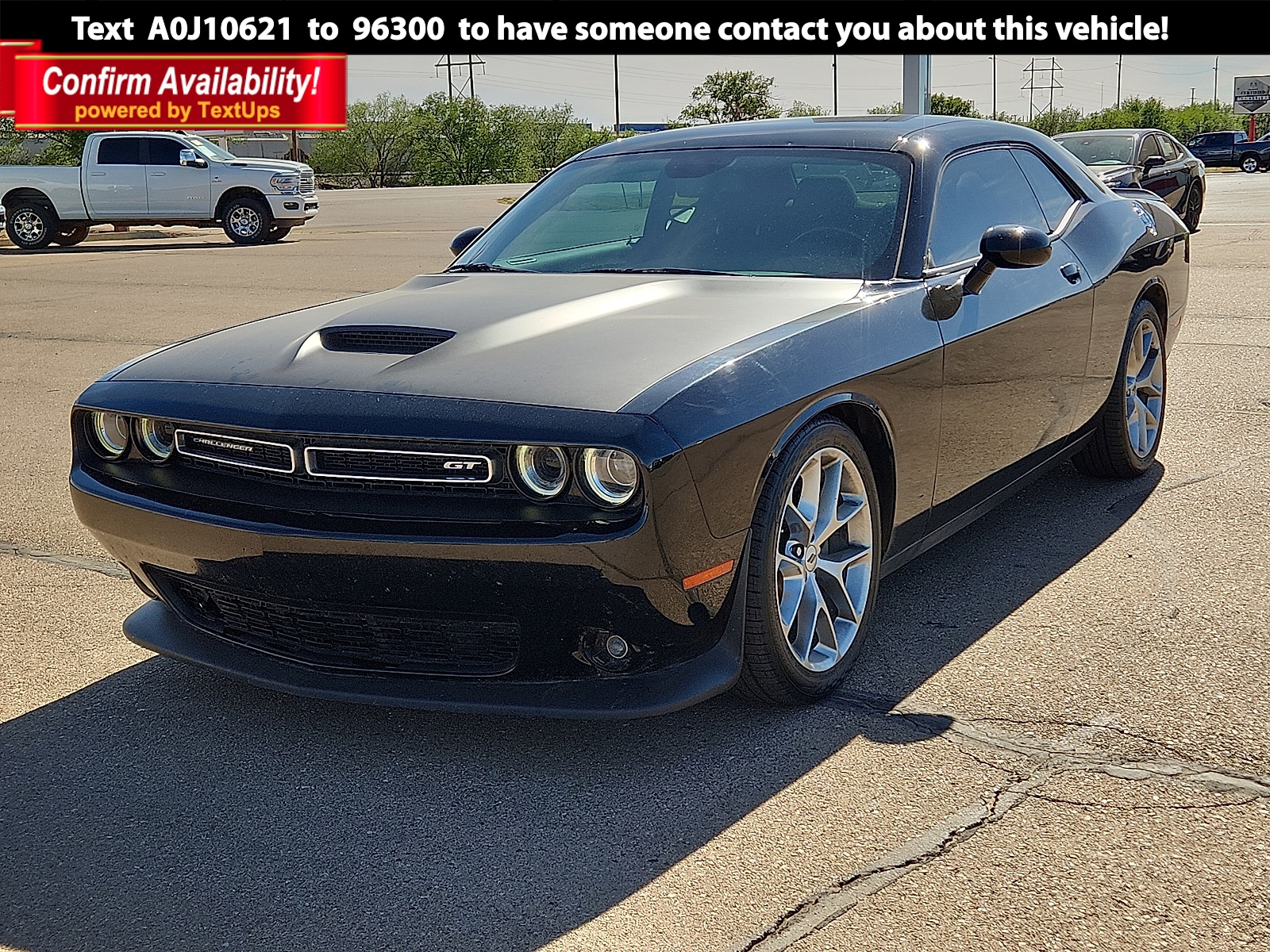 2022 Dodge Challenger GT Auto's photo