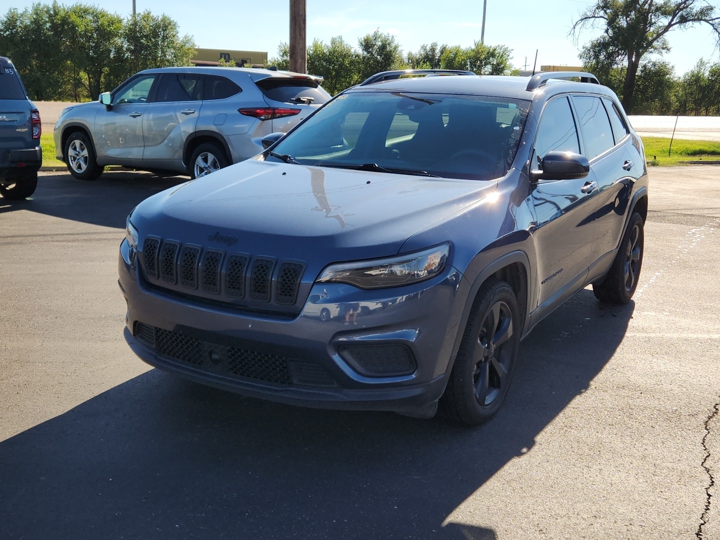 2021 Jeep Cherokee Freedom's photo