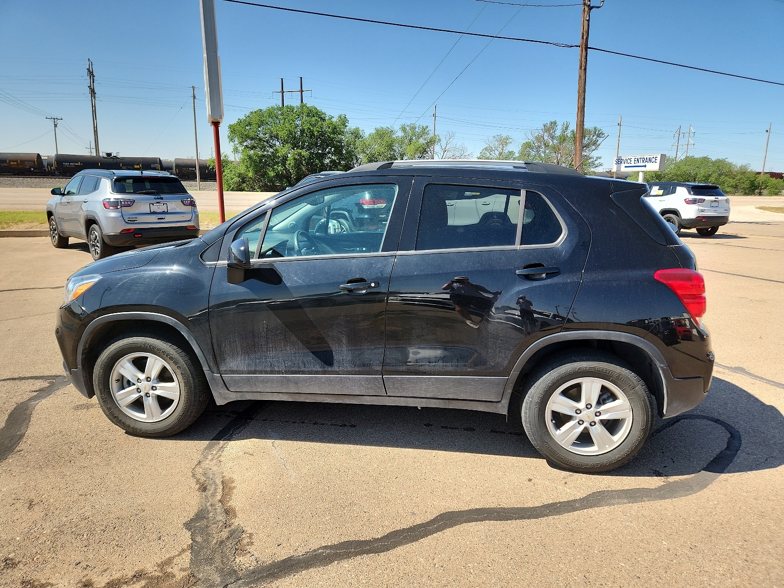 Used 2021 Chevrolet Trax LT with VIN KL7CJPSB1MB325152 for sale in Clovis, NM