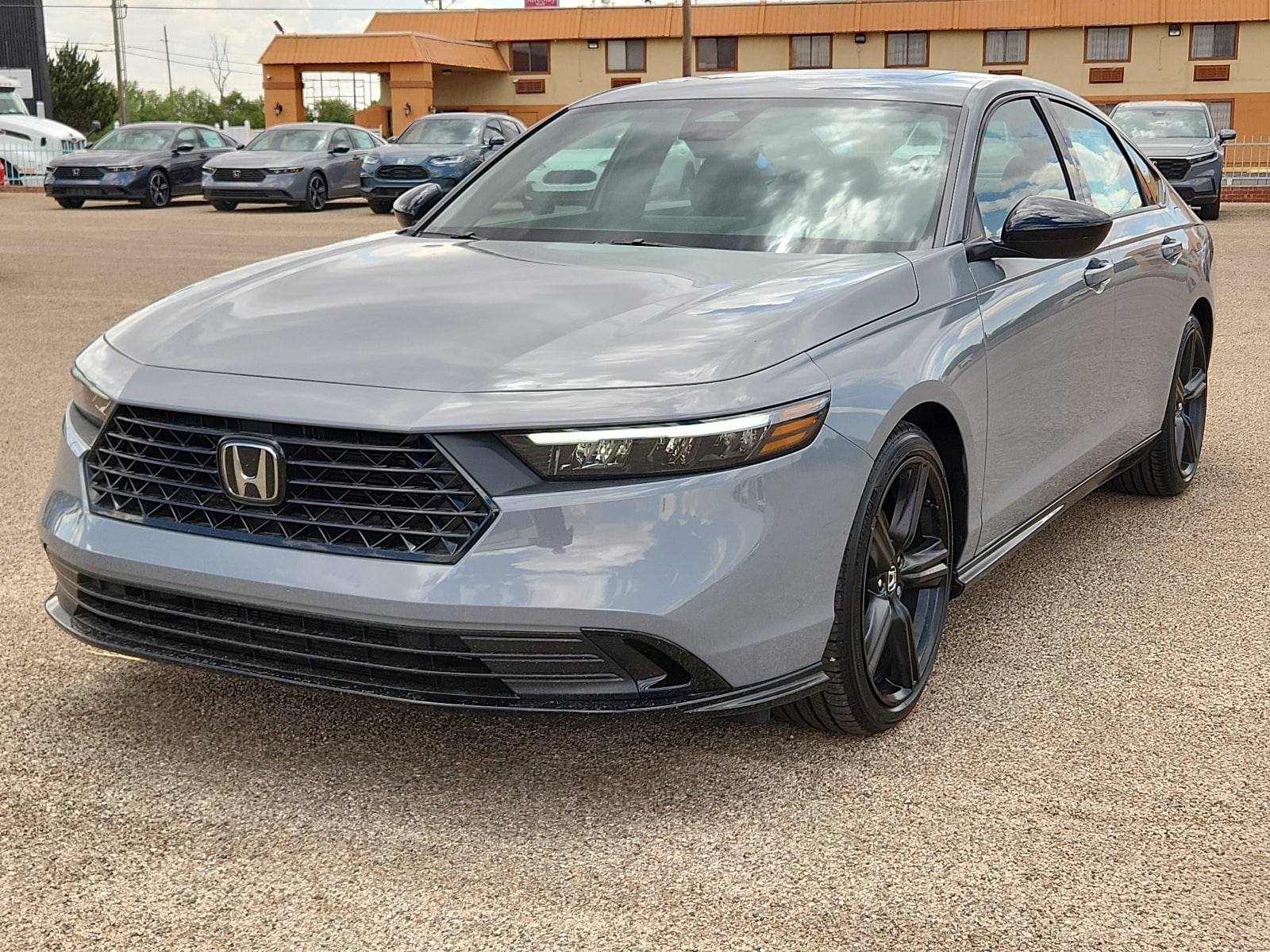 2026 Honda Accord Hybrid Sport-L's photo