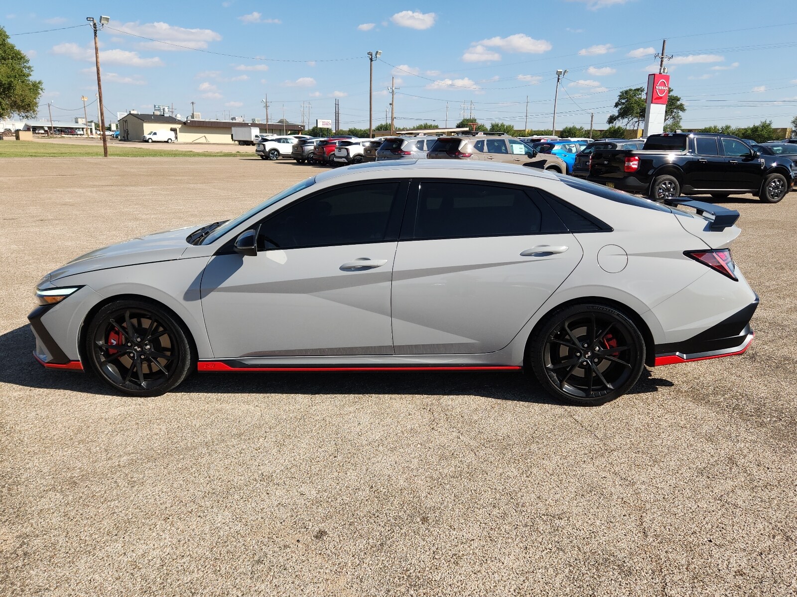 2025 Hyundai Elantra N Base photo 2