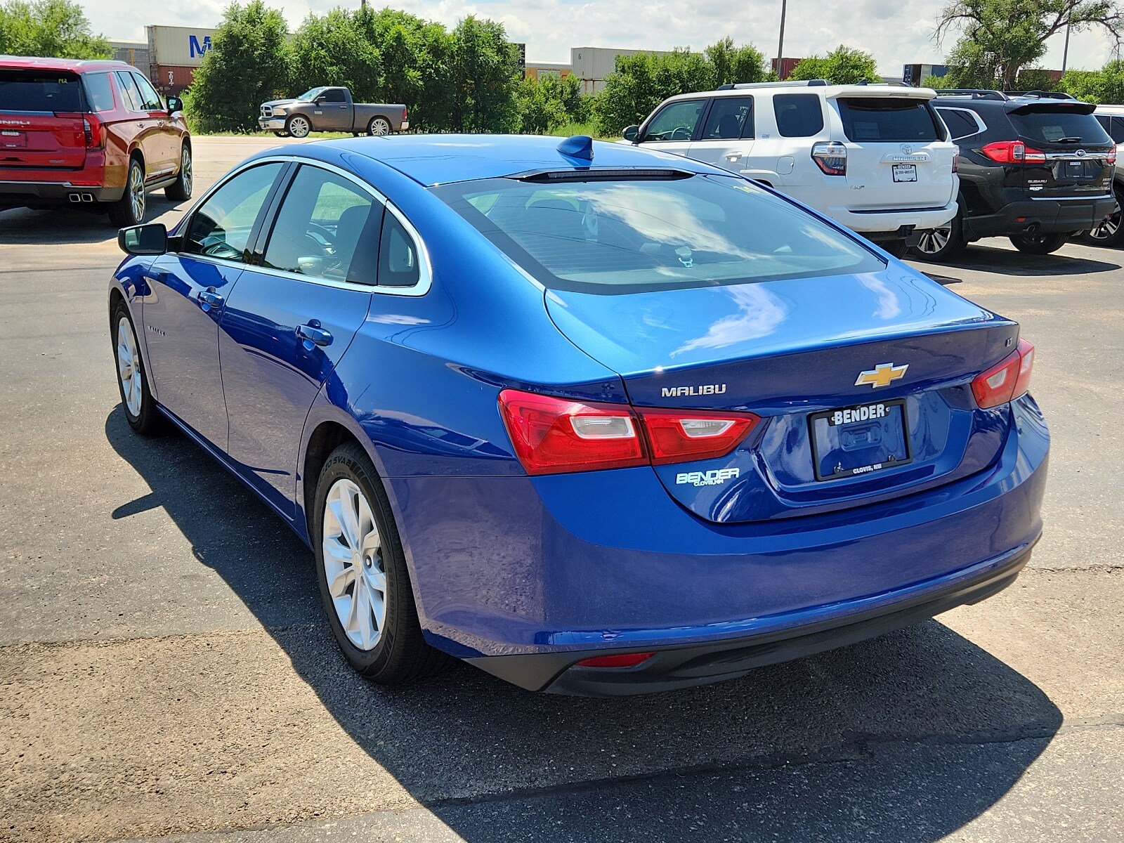 2023 Chevrolet Malibu 1LT photo 3