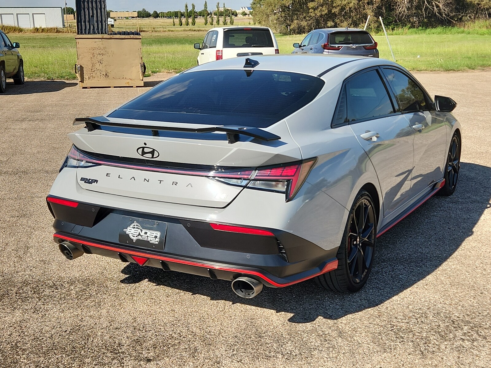 2025 Hyundai Elantra N Base photo 4