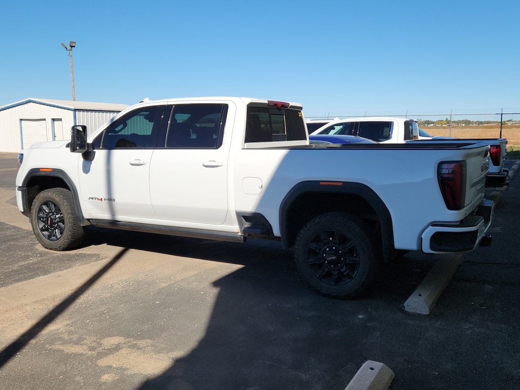 Used 2024 GMC Sierra 2500 HD AT4 Truck Crew Cab