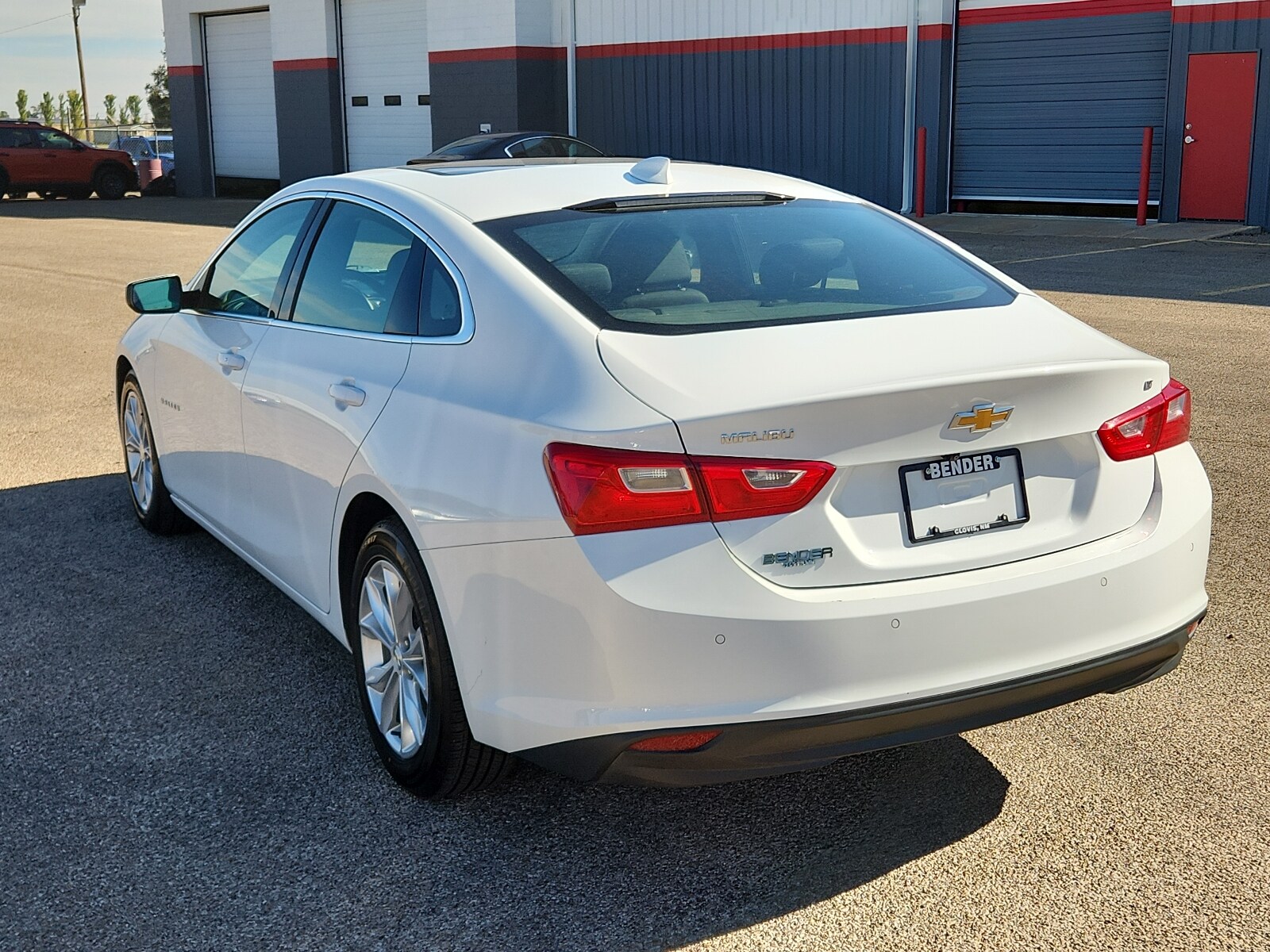 2024 Chevrolet Malibu 1LT photo 3