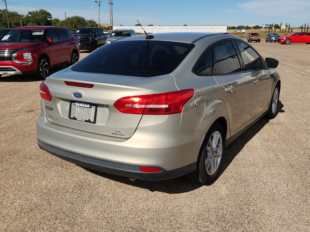 Used 2016 Ford Focus SE Sedan