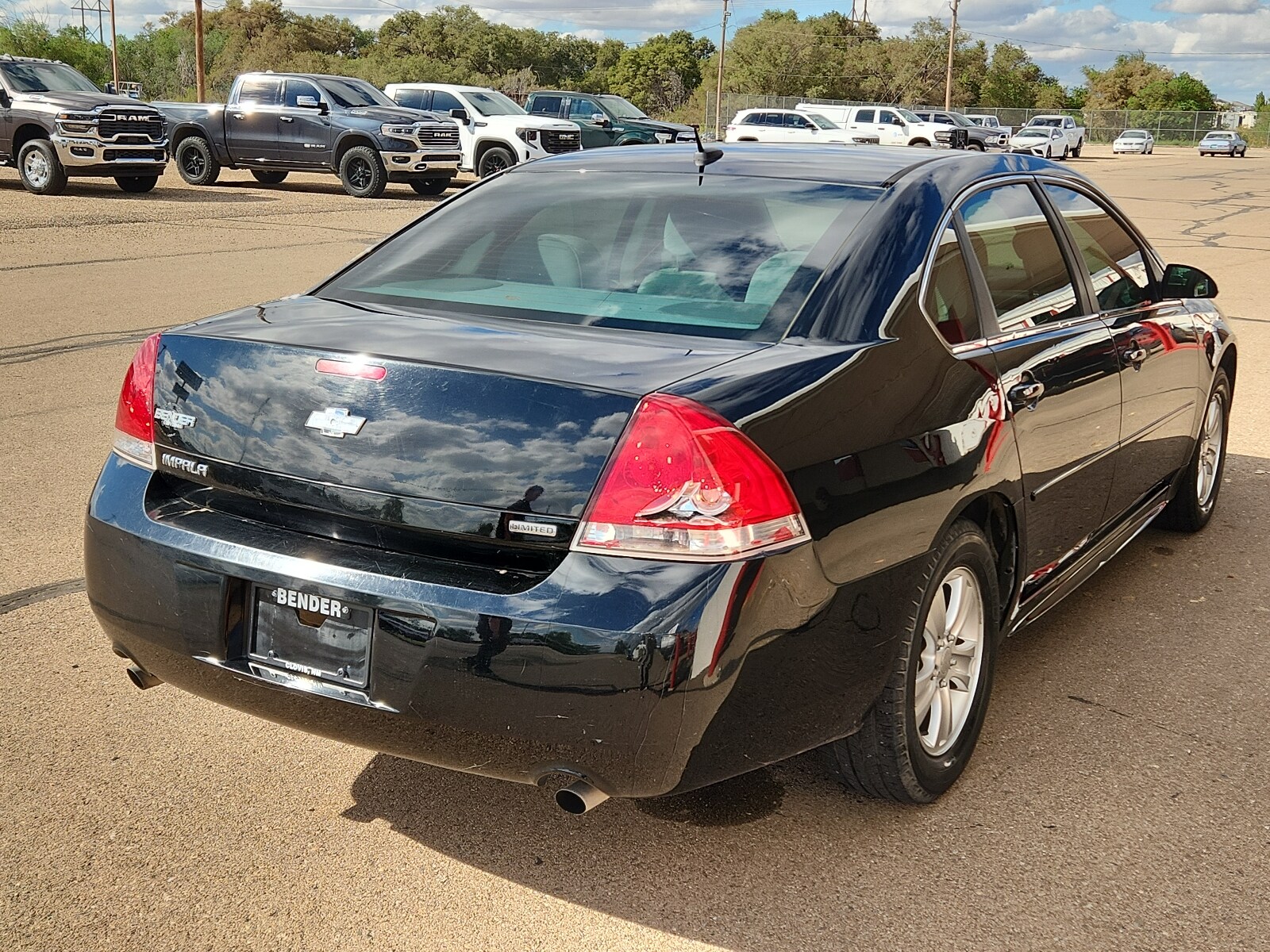 2014 Chevrolet Impala Limited LS Fleet photo 4