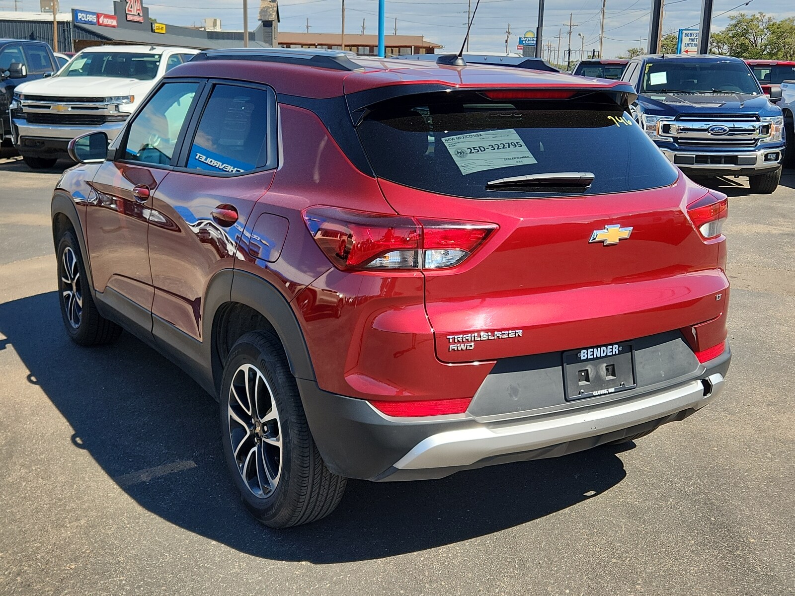 2025 Chevrolet Trailblazer LT photo 3