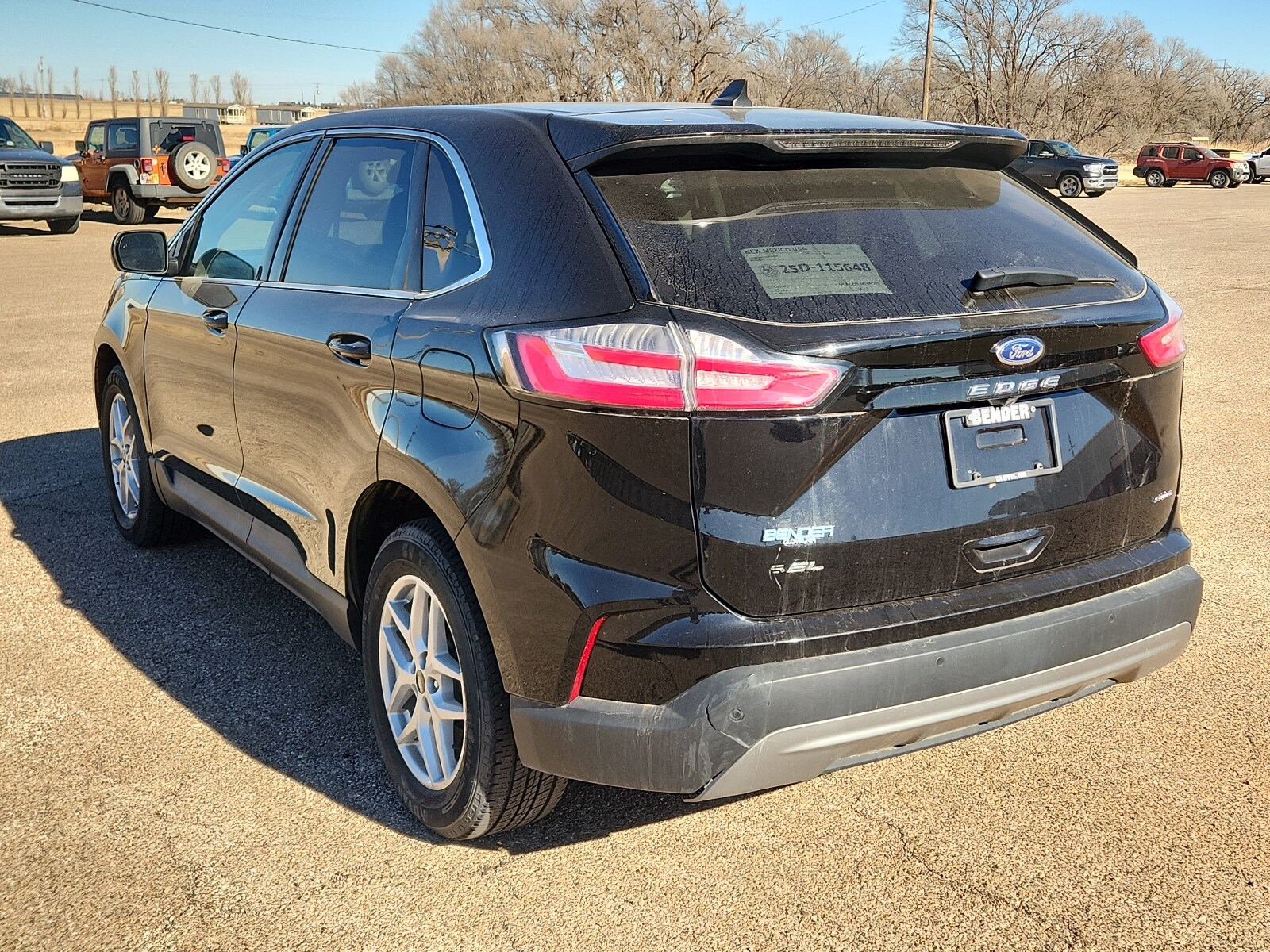 2024 Ford Edge SEL - Photo 3