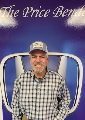 Staff member Tom Henderson from 98a31d366e06