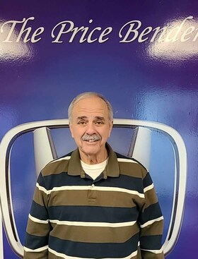 Staff member Lou Donofrio from 98a31d366e06