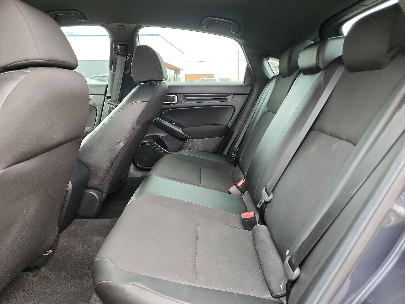 2025 Honda Civic Hatchback 8