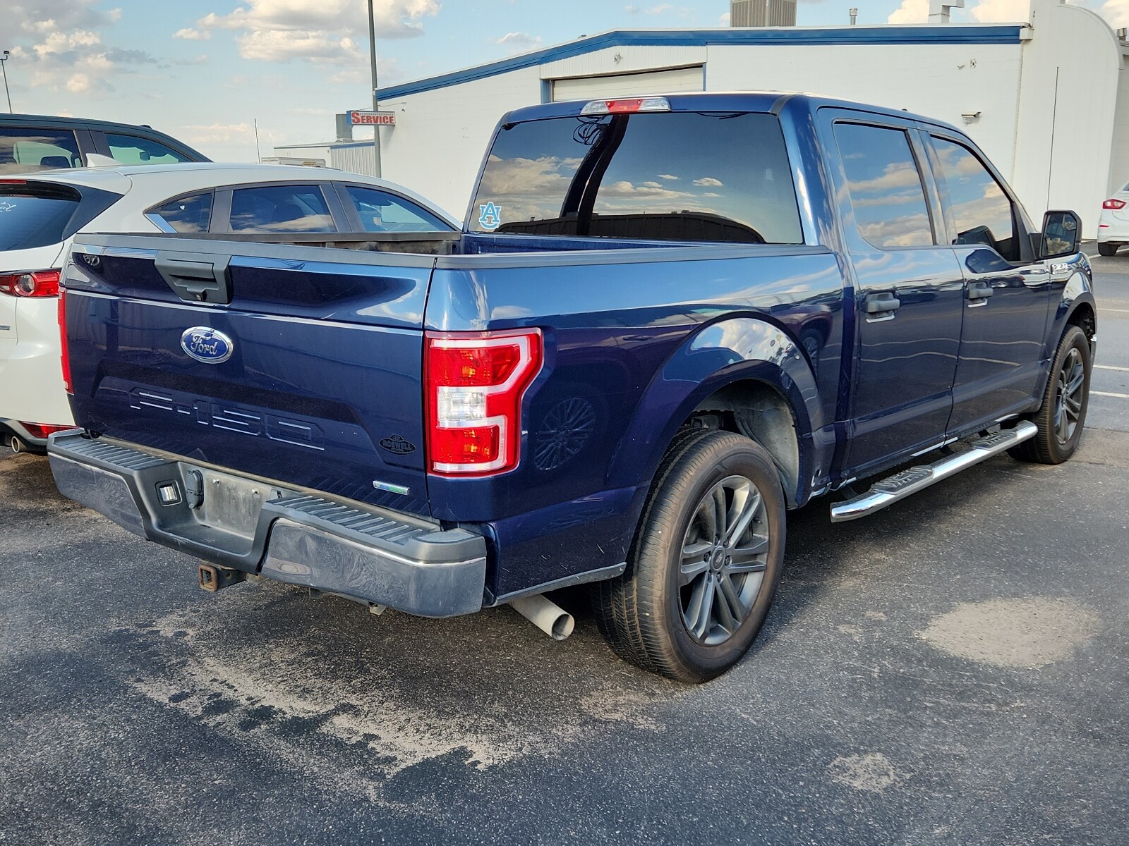 2020 Ford F-150 XLT photo 2