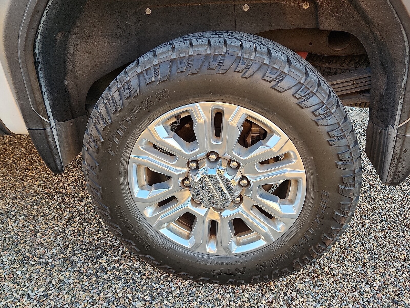 2022 Gmc Sierra 2500 HD Denali photo 2