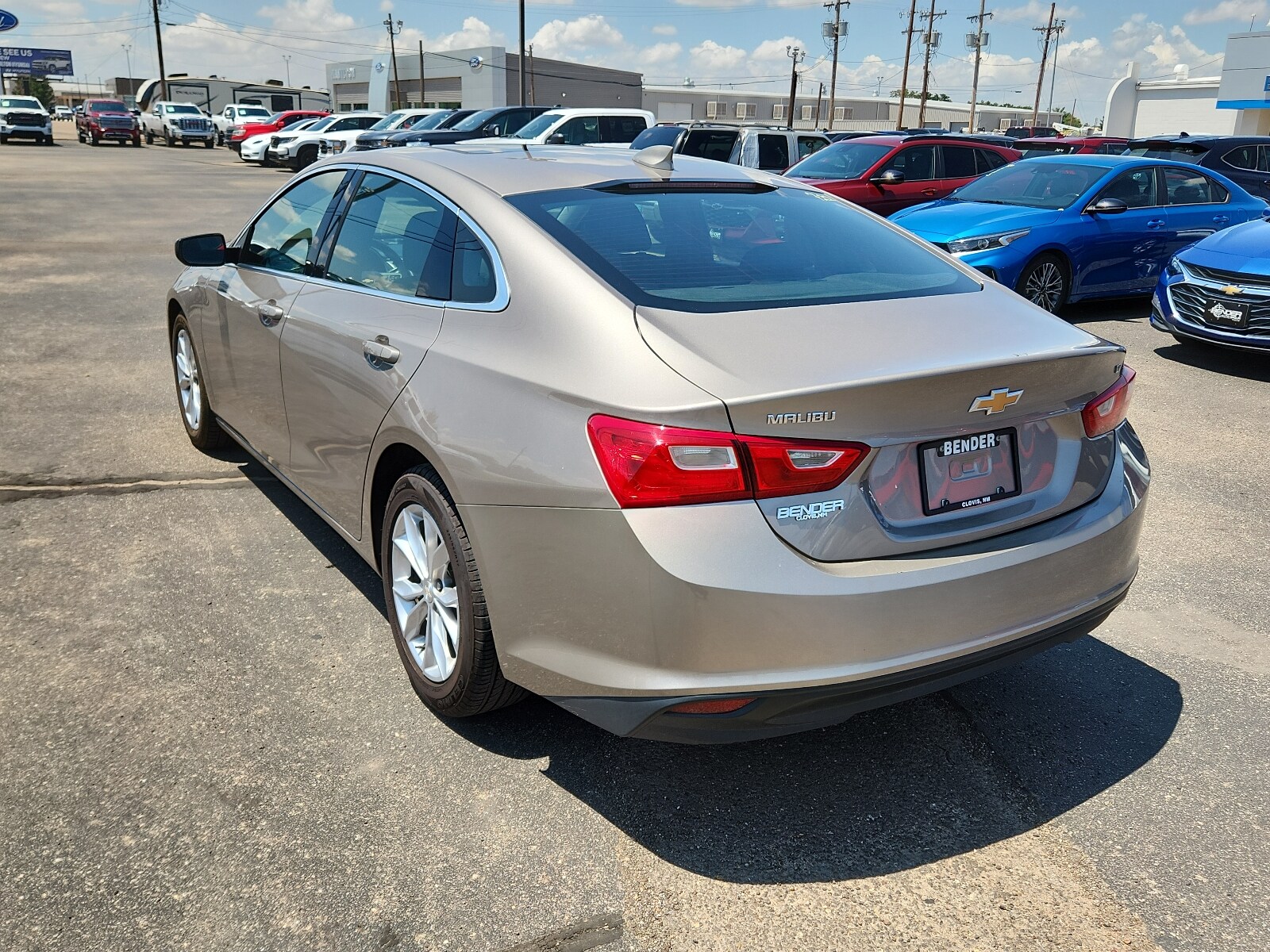 2023 Chevrolet Malibu 1LT photo 3