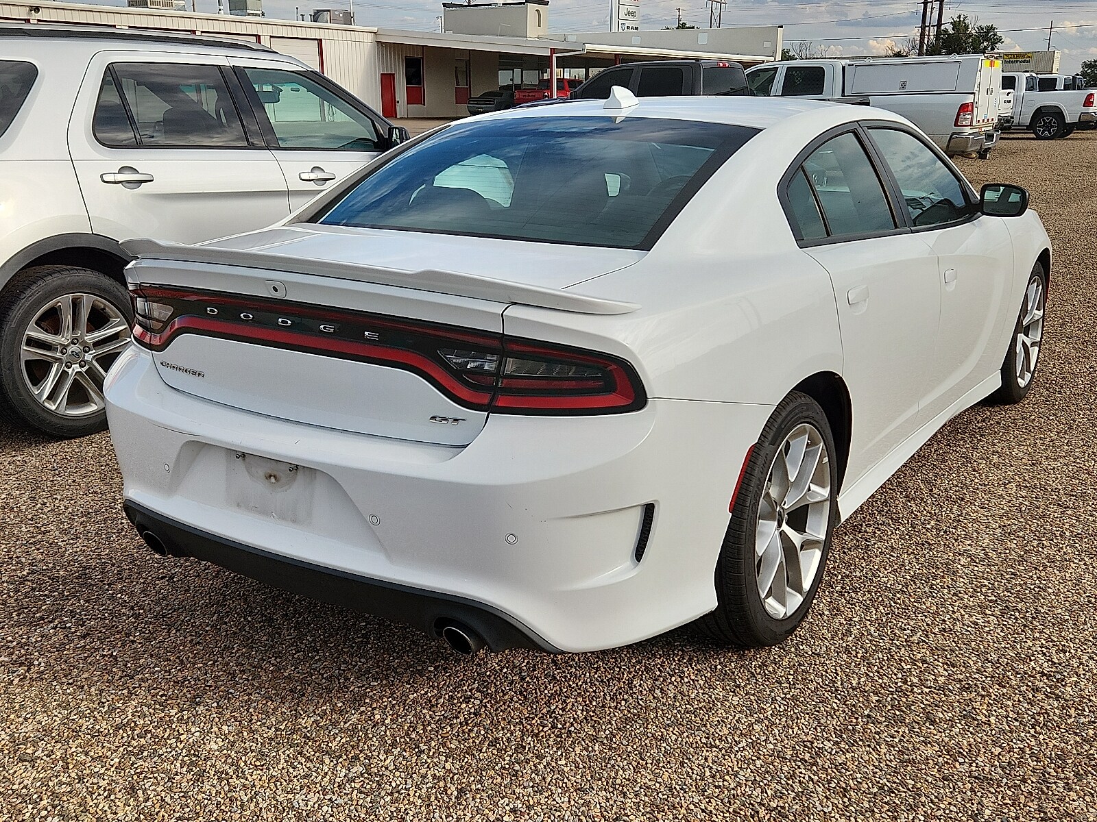 2023 Dodge Charger GT photo 3