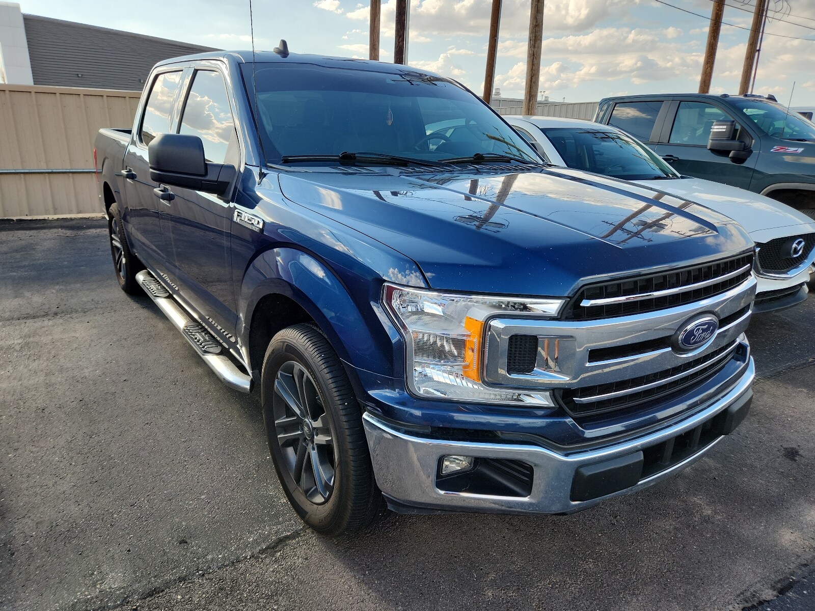 2020 Ford F-150 XLT photo 3