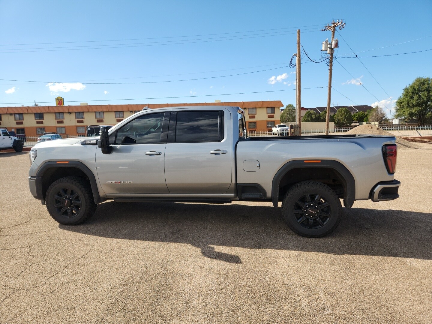 2024 Gmc Sierra 2500 HD AT4 photo 2