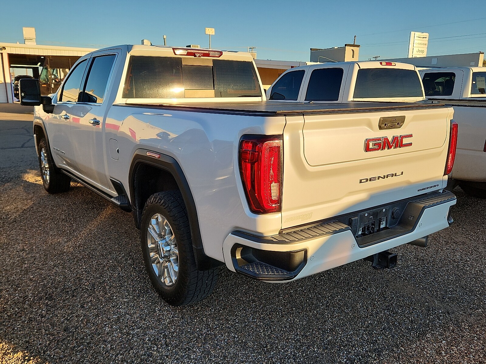2022 Gmc Sierra 2500 HD Denali photo 3