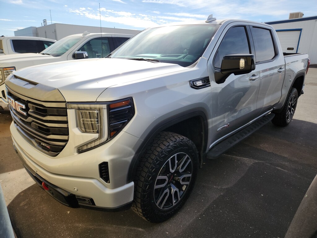 Used 2022 GMC Sierra 1500 AT4 Truck Crew Cab
