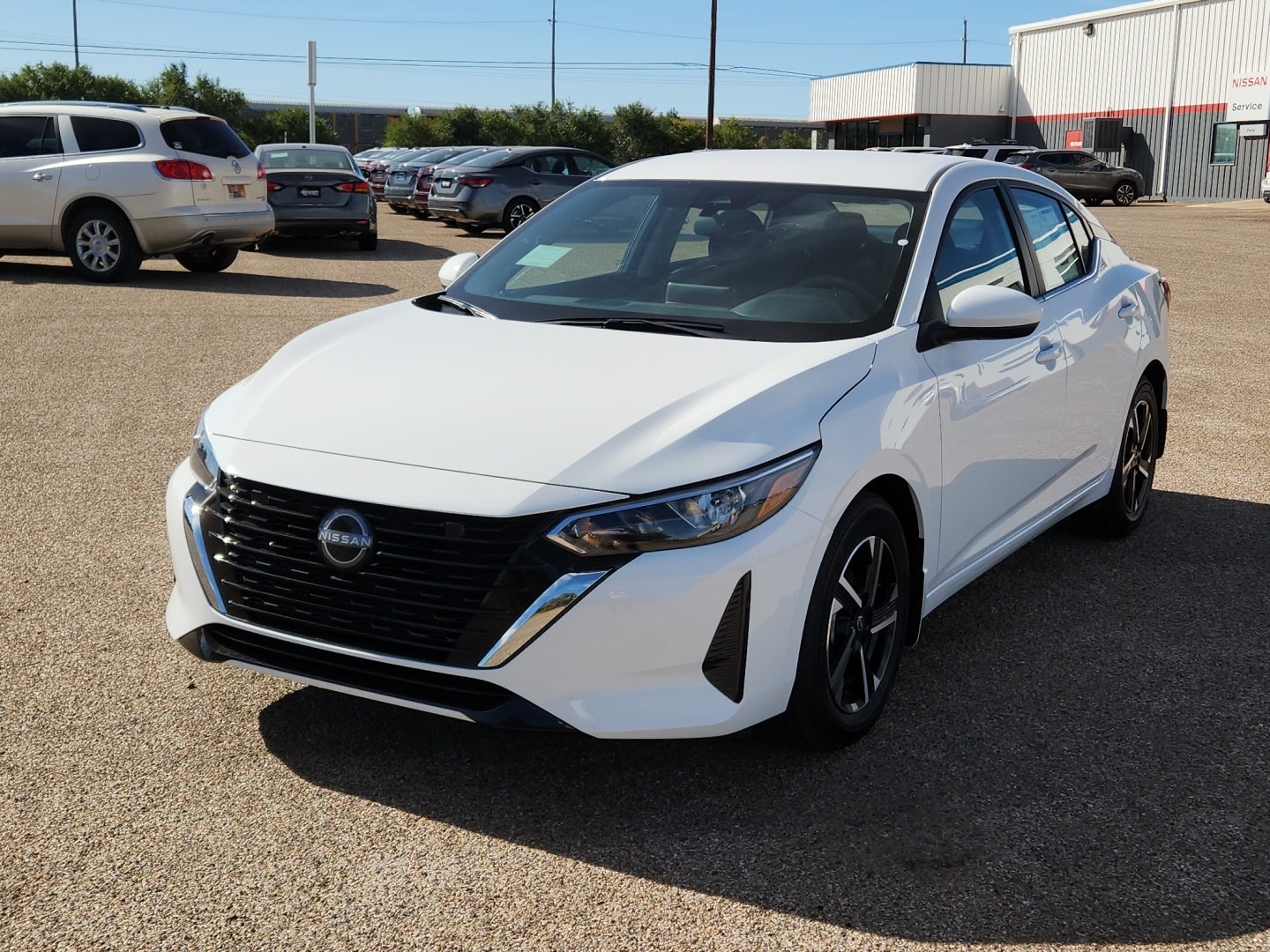 2025 Nissan Sentra SV's photo