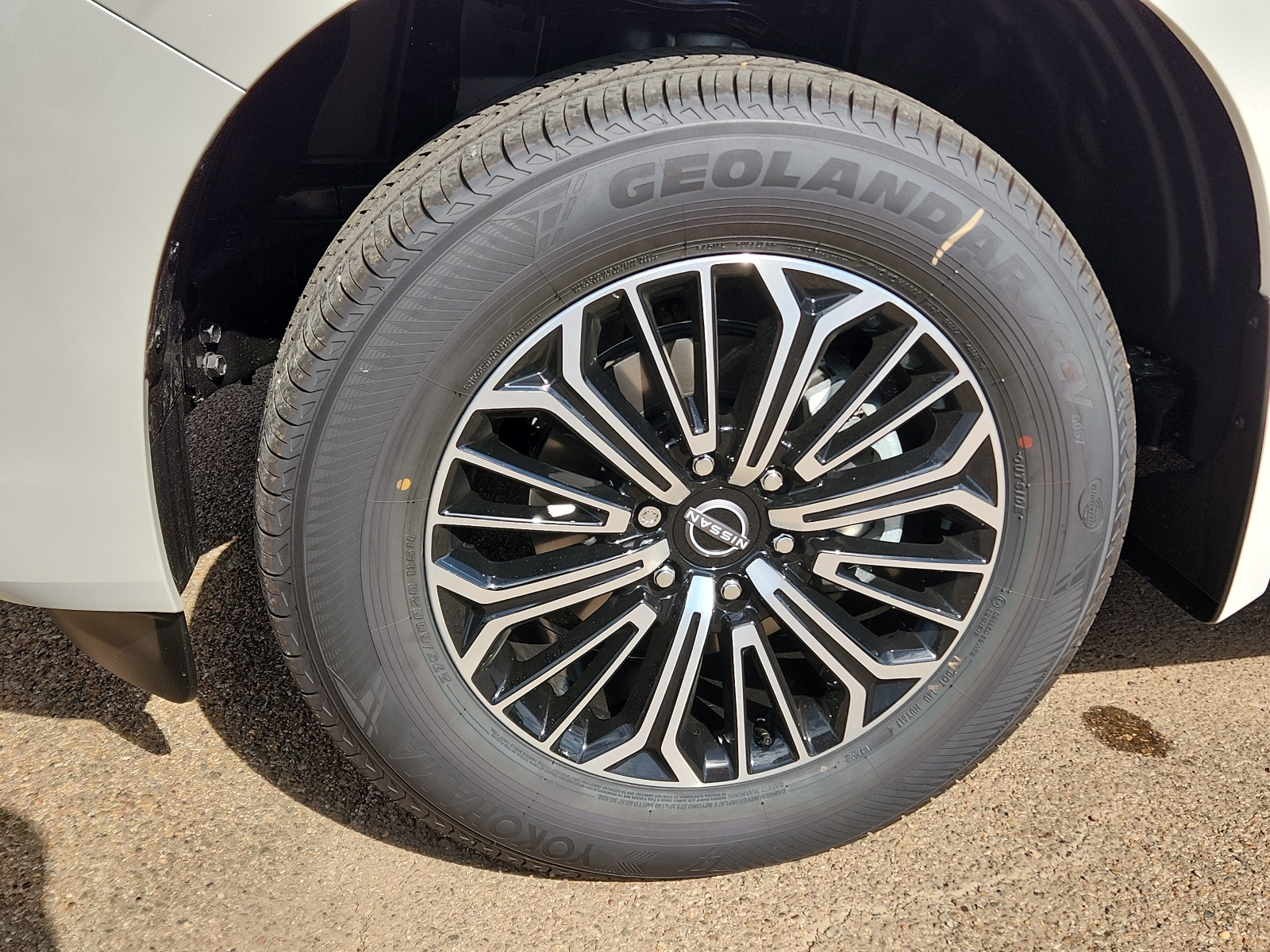 2026 Nissan Armada SL - Photo 7