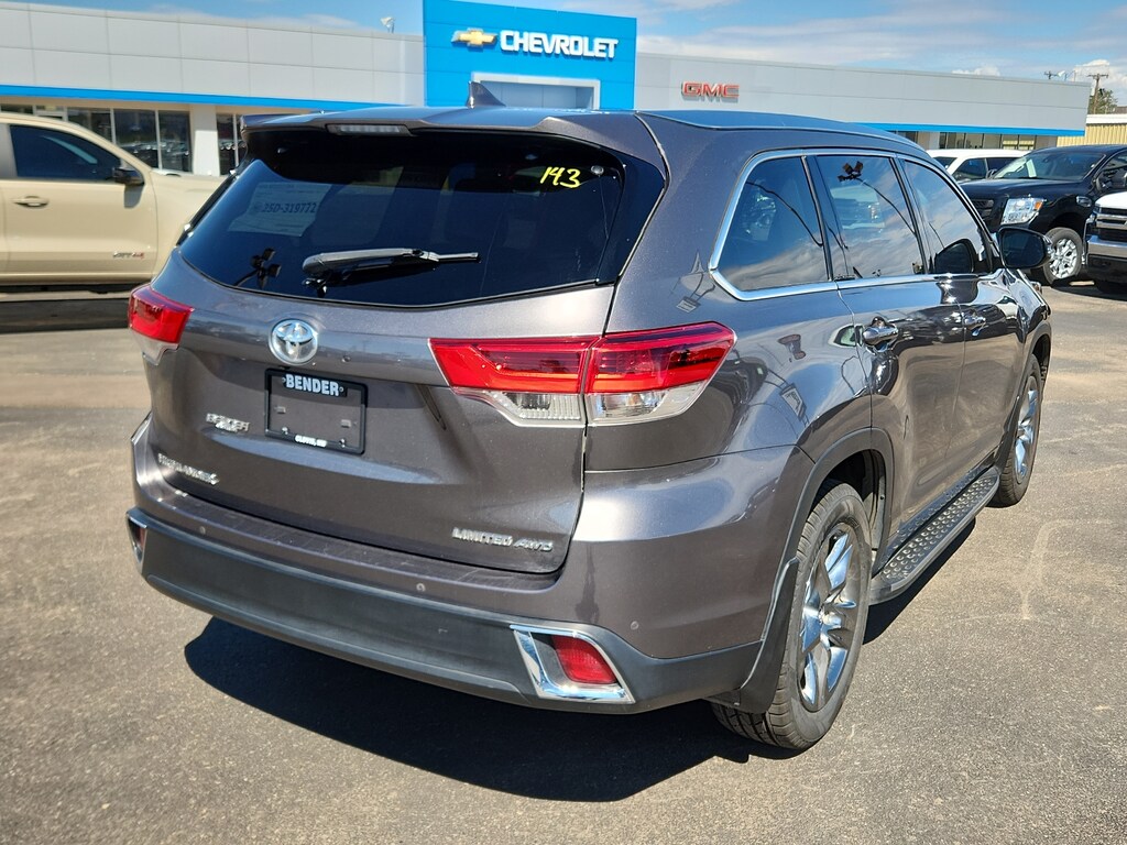 Used 2019 Toyota Highlander Limited Platinum V6 SUV